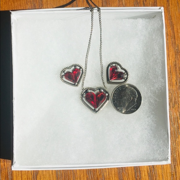 “One Love” Petite Heart Earring & Necklace Set ❤️ - Picture 11 of 11